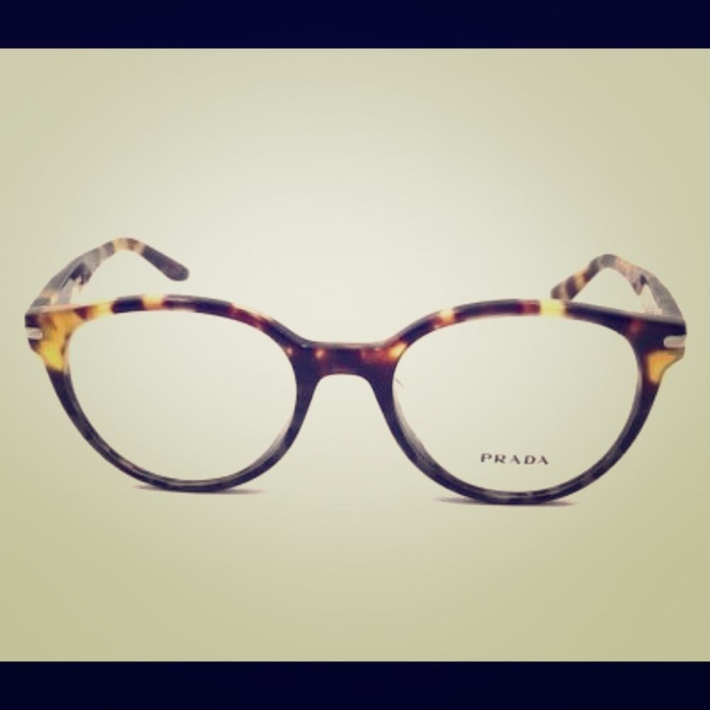 Prada frame worn only once